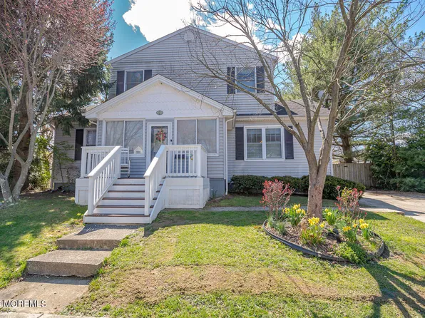 220 Washington Avenue, Matawan, NJ 07747