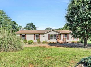 1379 Ridgewood Rd, Huddleston, VA 24104