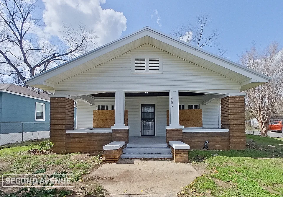 2800 Avenue H