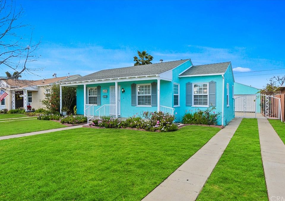 1st image of 3223 W 152nd Pl