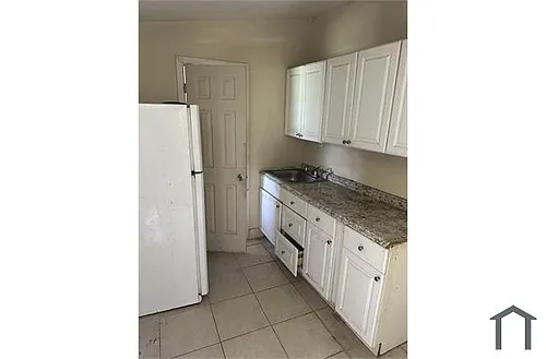 515 NW 58th St #3 Photo 1