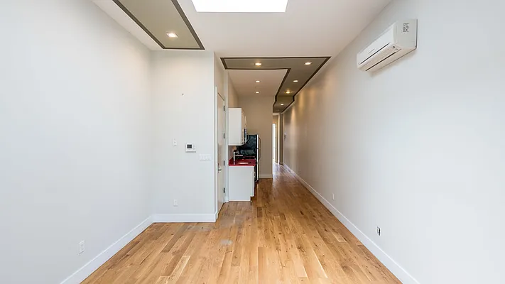 Rented by Nooklyn NYC LLC | media 13