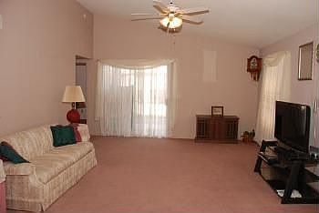 4th image of 4014 E Alder Ave