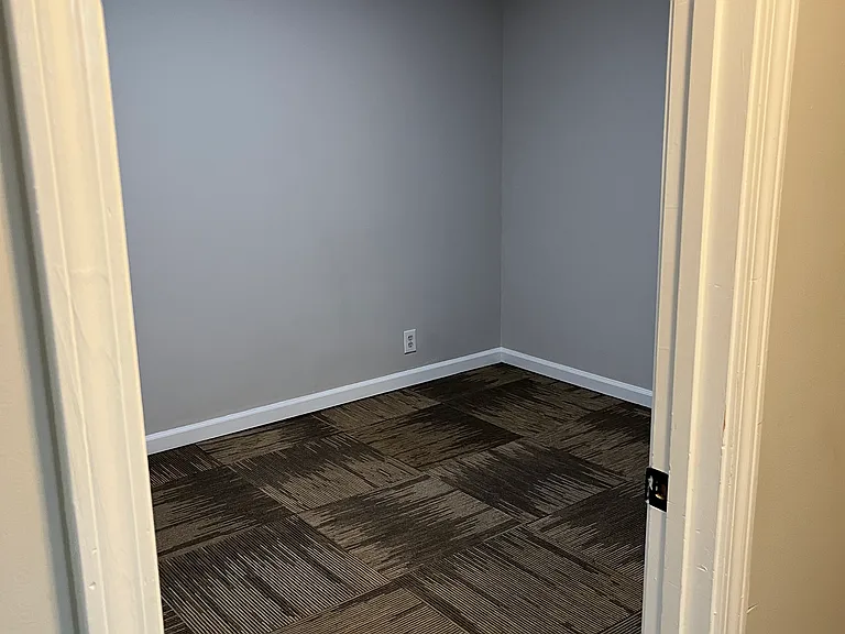 506 Jefferson Dr — Photo 24