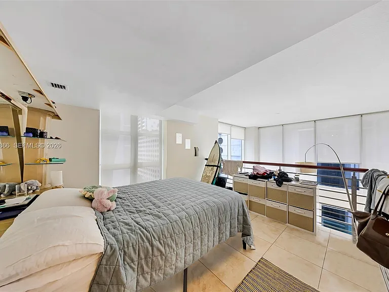 41 SE 5th St #502 — Photo 9