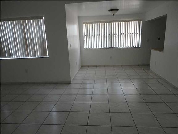 5th image of 231 W Park Dr APT 203