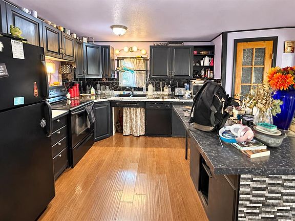 4th image of 4724 SE 45th Ave