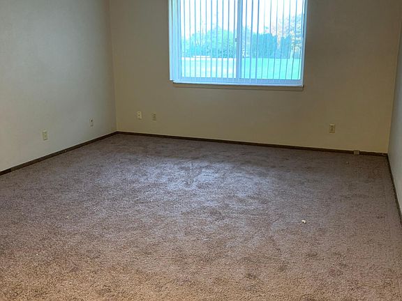 3rd image of 806 W Pine Hill Ln APT 12