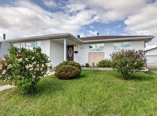20 Hughes Rd NW, Edmonton, AB T5A4E2