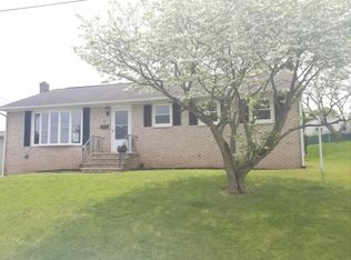 22 Seminary Rd, Hanover Township, PA 18706