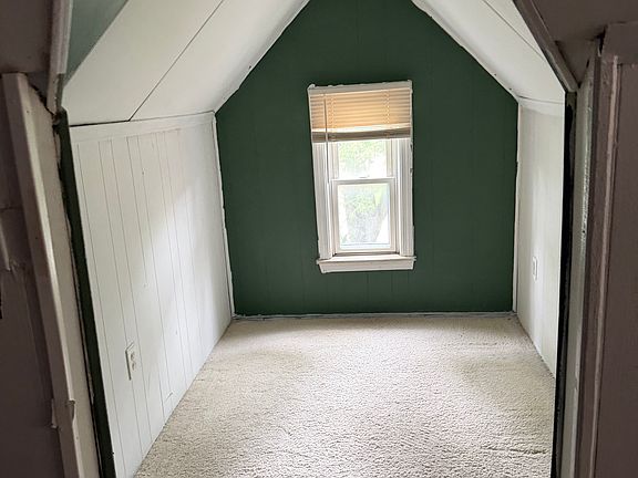 5th image of 1163 Colonial Dr