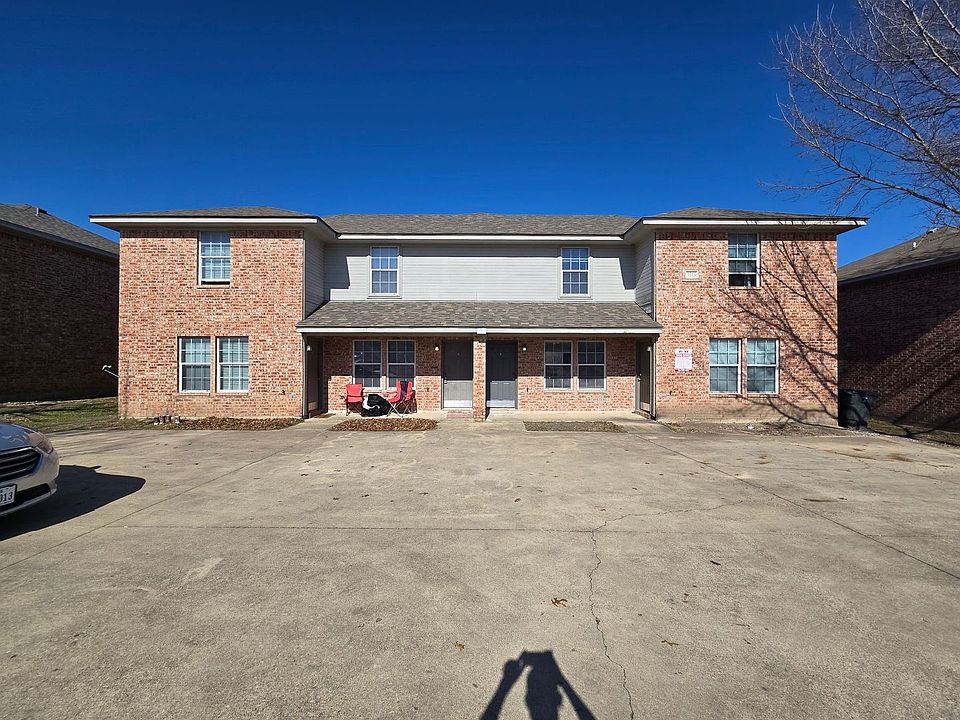 1st image of 3513 Malibu Ln APT B