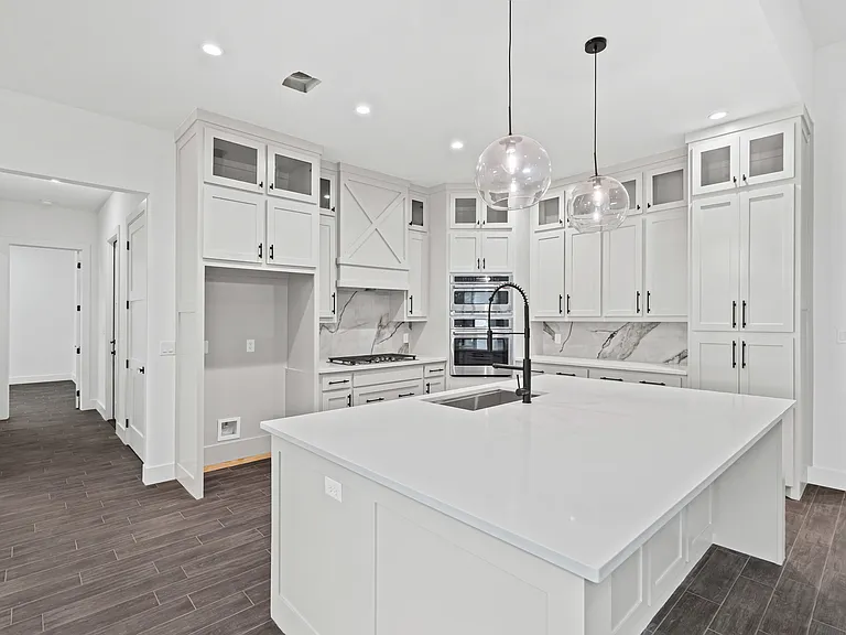 3501 Williamson Rd — Photo 10