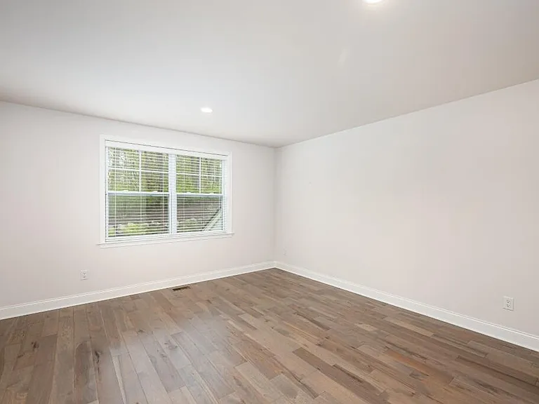 3000 N Spurway Dr — Photo 32