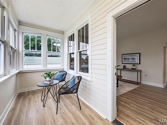 5th image of 8706 Valcour Ave