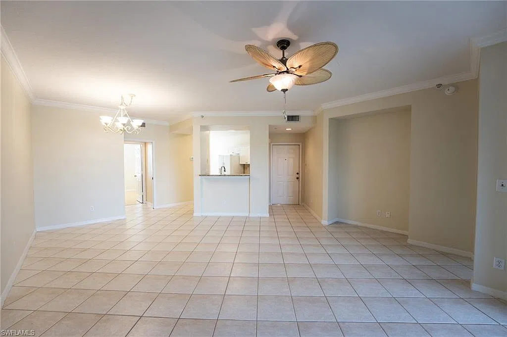 2 bed, 2.0 bath, 1207 sqft, $2,300 — Photo 2