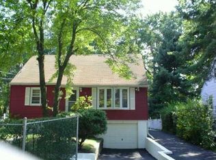 10 Karnell St, Spring Valley, NY 10977