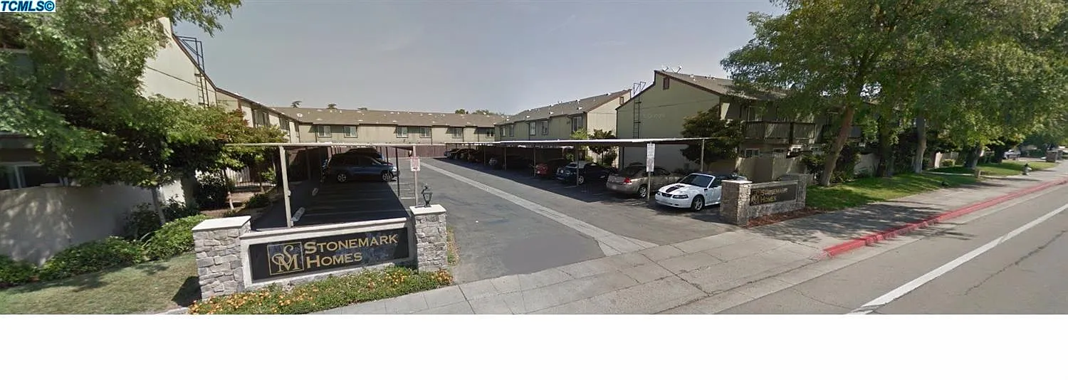 1745 N Winery Ave Unit 130 photo 1