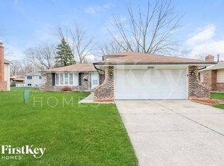 18351 Center Ave, Homewood, IL 60430