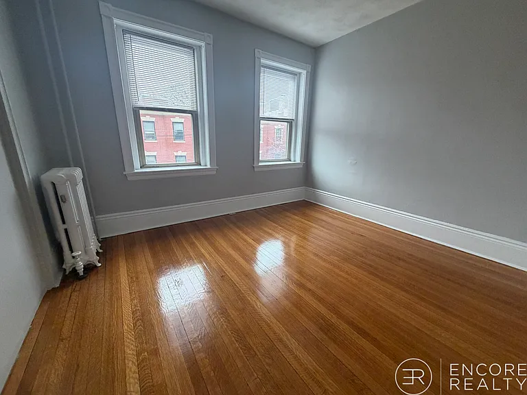 11 Park St #7 — Photo 11