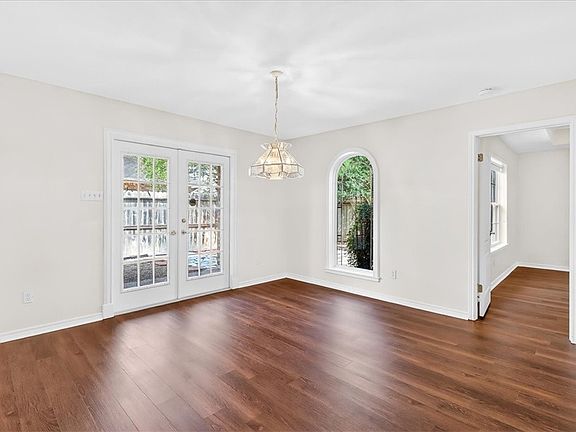 5th image of 6322 Grenoble Dr