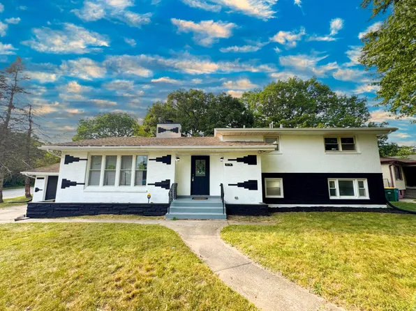 2274 Hendricks St, Gary, IN 46404