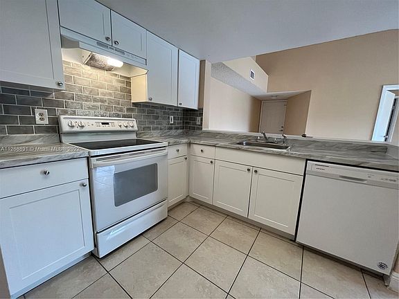 3rd image of 9088 W Atlantic Blvd APT 532
