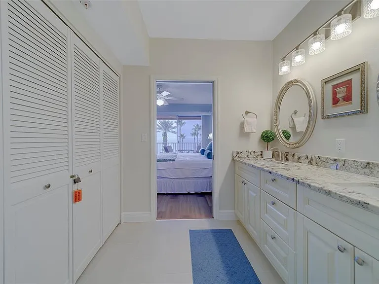 16700 Gulf Blvd #423 — Photo 27