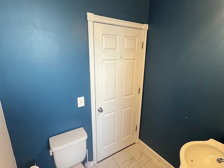 210 Cavitt Ave #1 — Photo 8