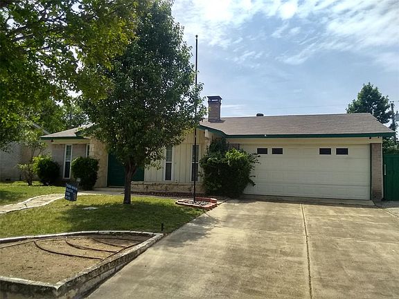 2nd image of 2001 Black Jack Dr
