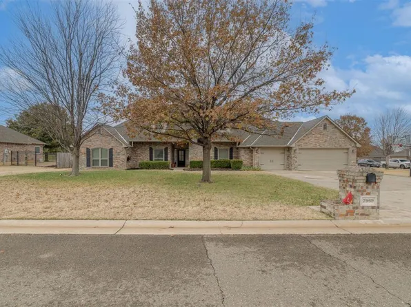 7969 Lindsay Ln, Edmond, OK 73025