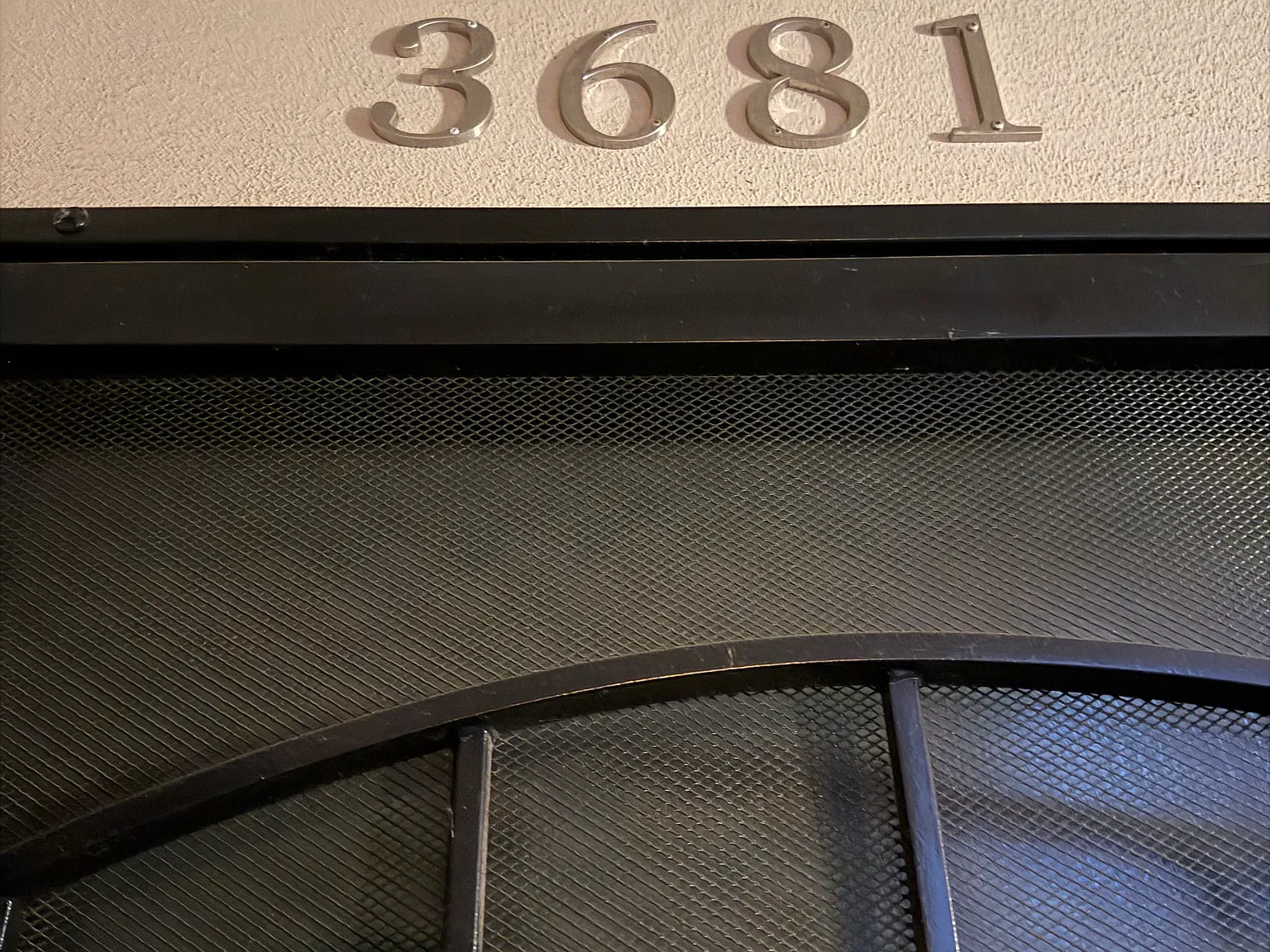 Studio, 400 sqft, $1,800 — Photo 1