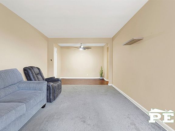 5th image of 2260 Burnett St APT 2J