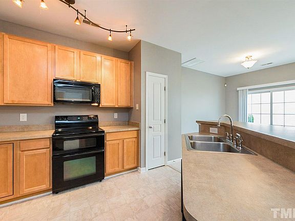 2nd image of 4121 Brenmar Ln