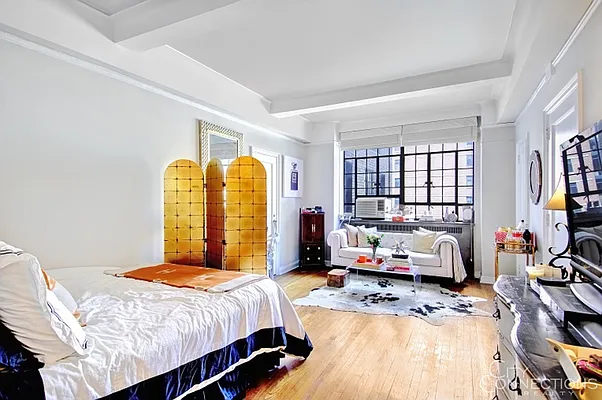 Sold by City Connections Realty | media 1