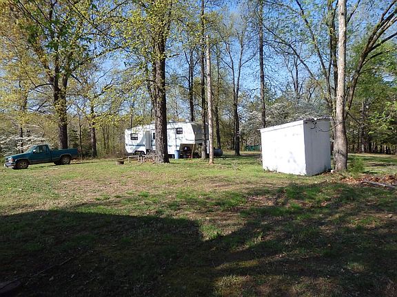 2nd image of 607 County Road 607a
