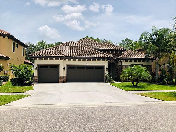 2nd image of 2885 Calvano Dr