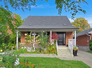 68 Christina Cres, Toronto, ON M1R 4H8
