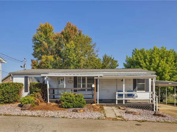 208 W Vine St, Mount Pleasant, PA 15666