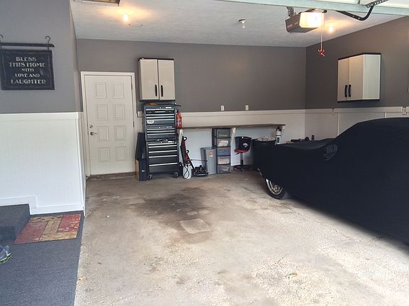 4th image of 2151 Greendale Dr