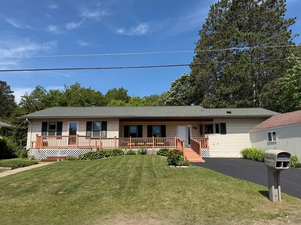 111 3rd Ave N, Kelly Lake, MN 55746