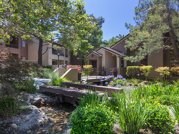 Canyon Woods apartments community photo