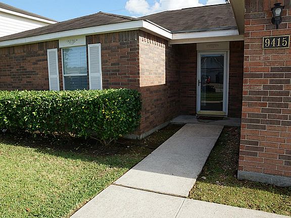 2nd image of 9415 Amberjack Dr