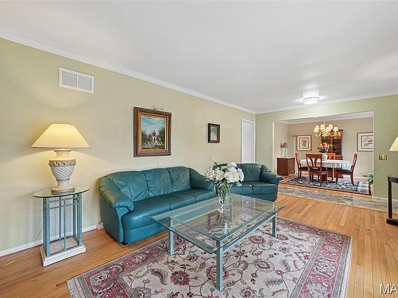 3rd image of 10688 Gravois Rd