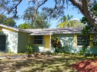 203 Miller Mac Rd, Apollo Beach, FL 33572