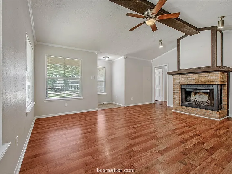 3100 Heatherwood Dr — Photo 6