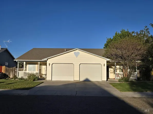 1680 Pennington Dr, Ontario, OR 97914