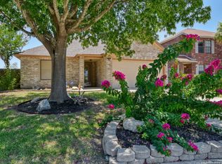 702 Las Puertas, San Antonio, TX 78245