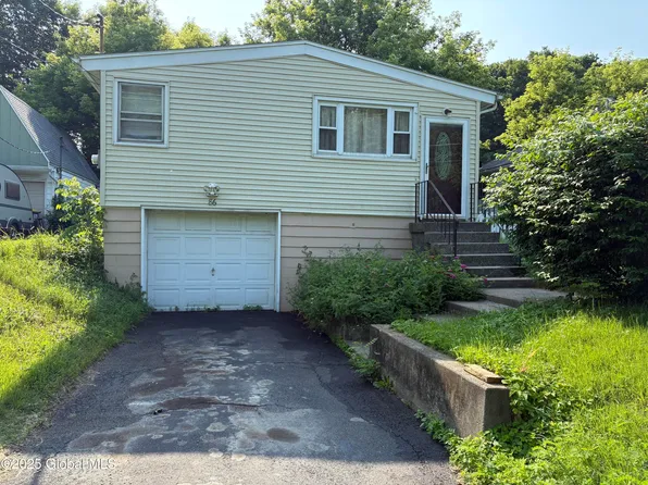 86 N Lake Avenue, Troy, NY 12180