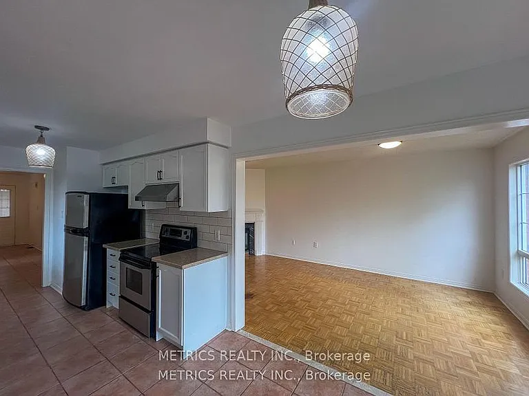 55 Frank Johnston Rd — Photo 5